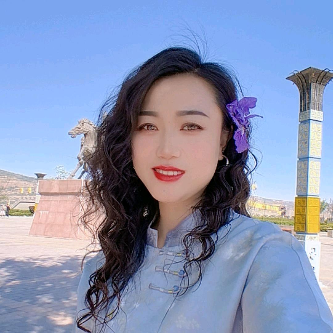 红红