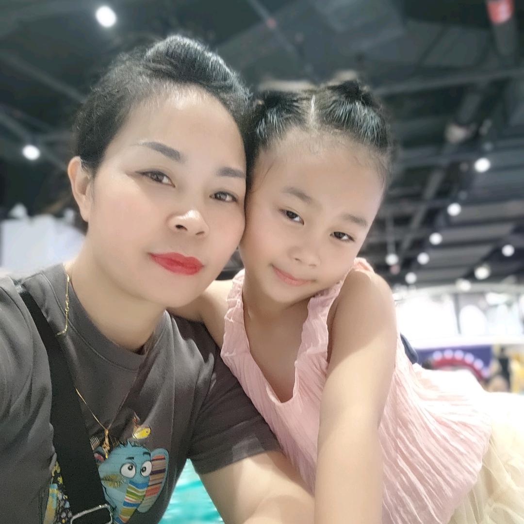 李梅