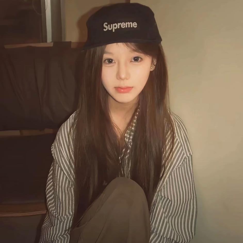 李少.