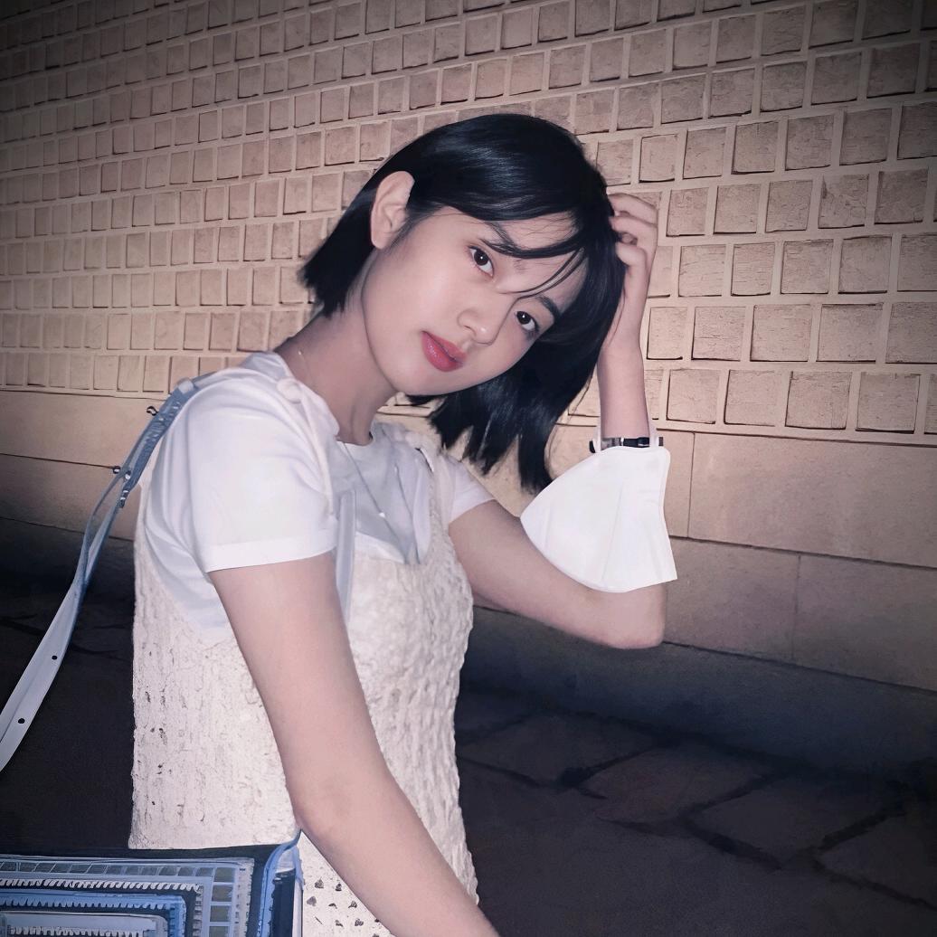 小颜悠悠
