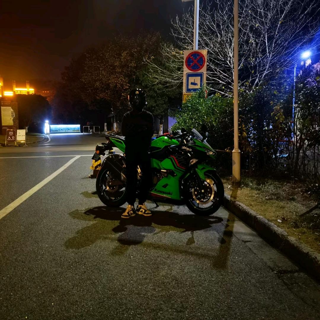 LL骑不快🏍🙃