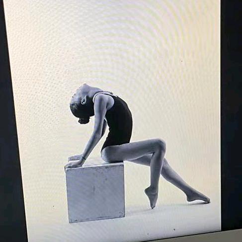 (˵¯͒〰¯͒˵)😊浅笑不语(*´I`