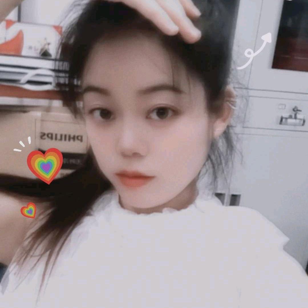 设计师🦁｜梅梅