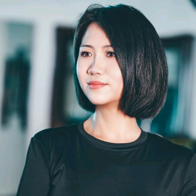 开阳轻简瑜伽普拉提~小彧