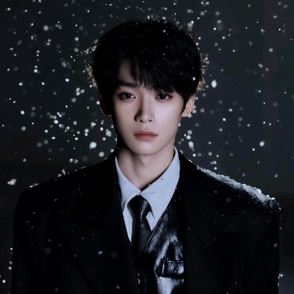 F 小鱼◡饼干🐟、