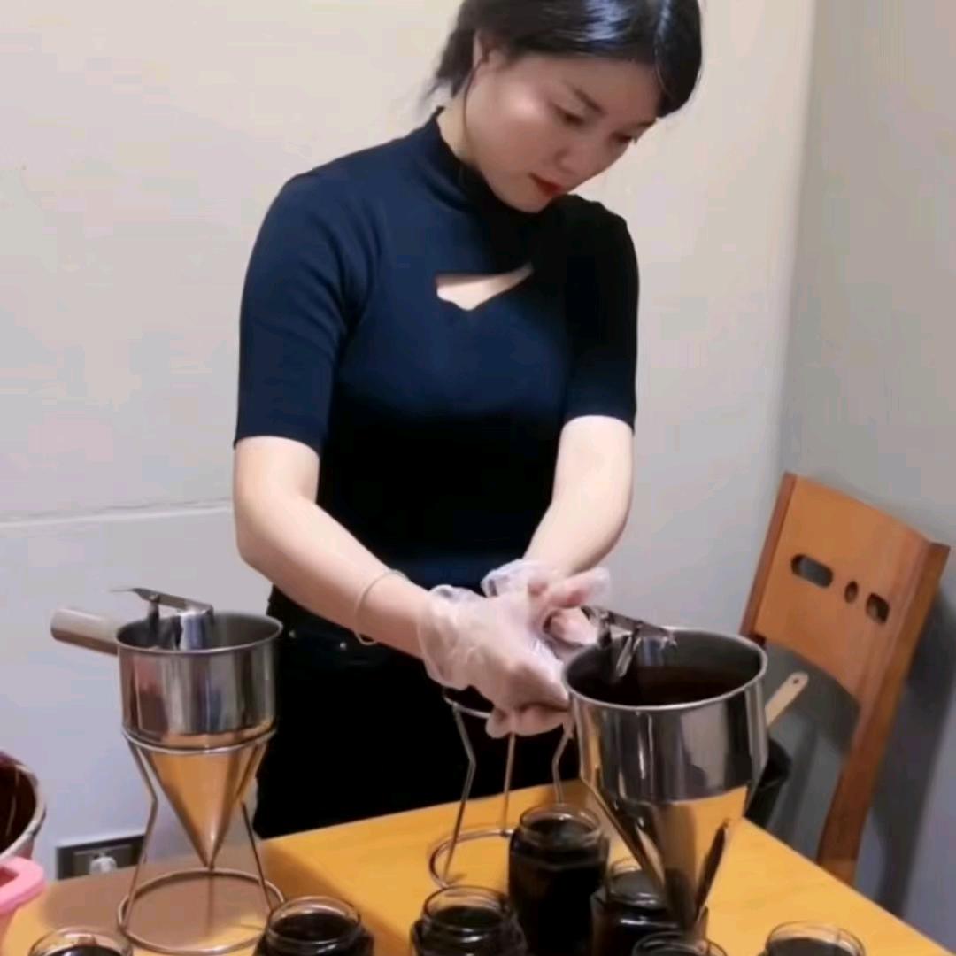 胶胶