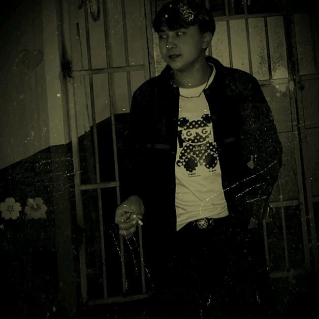 nur 🌸🌸👊🤌