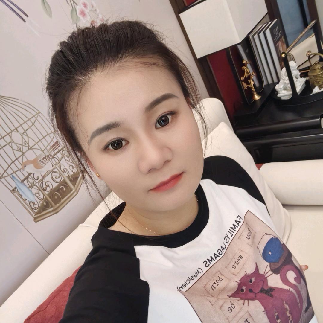 阜南安建雍和府售楼部王婷婷