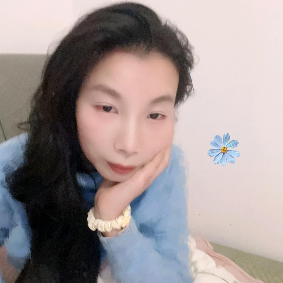 母洪琼