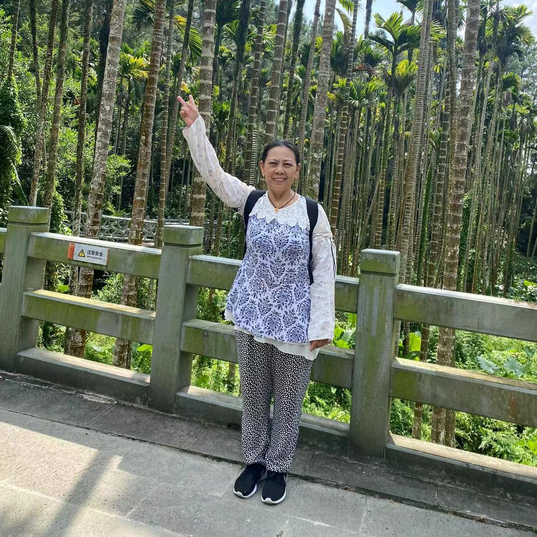 陈女士