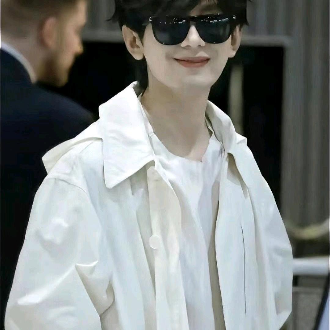 岁倾