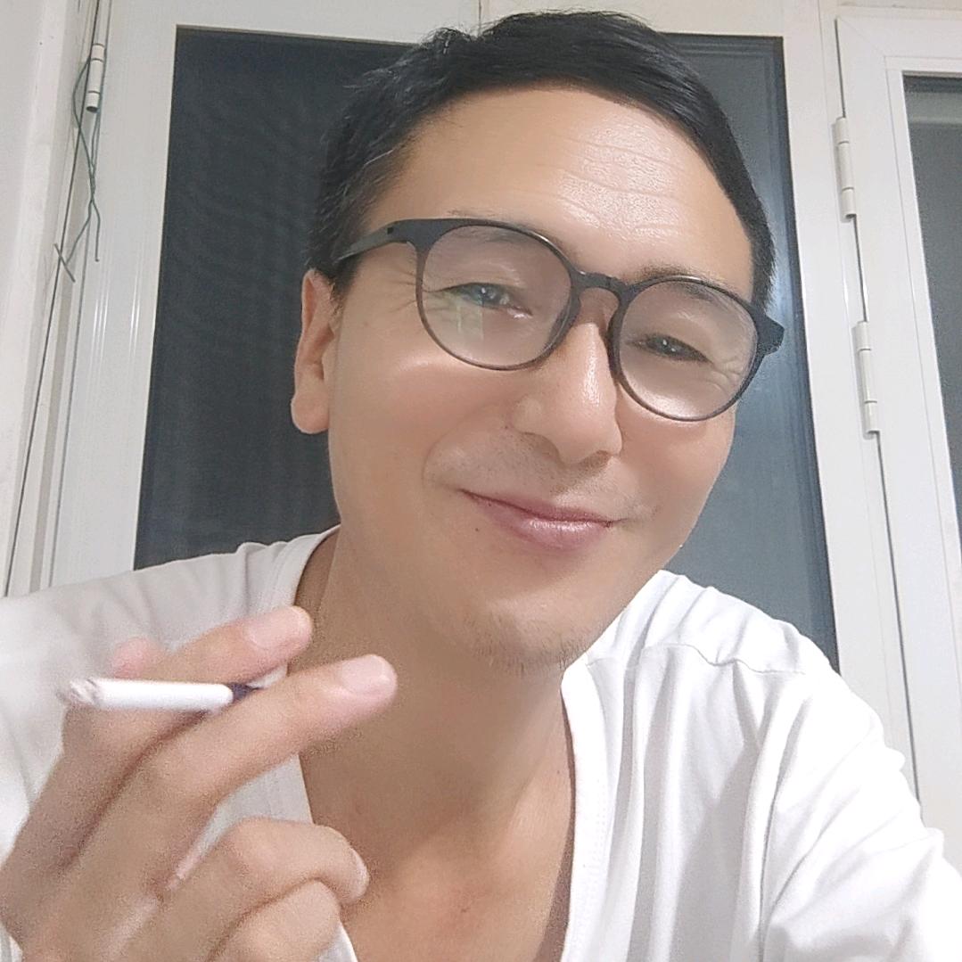 @眼🐉镜🐉哥🌹(❤️晏❤️)🌹