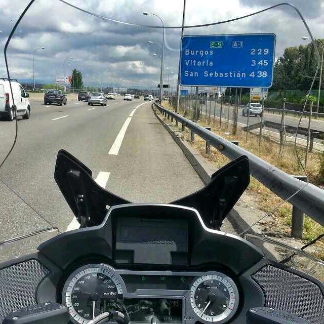 皱巴巴的老爷们