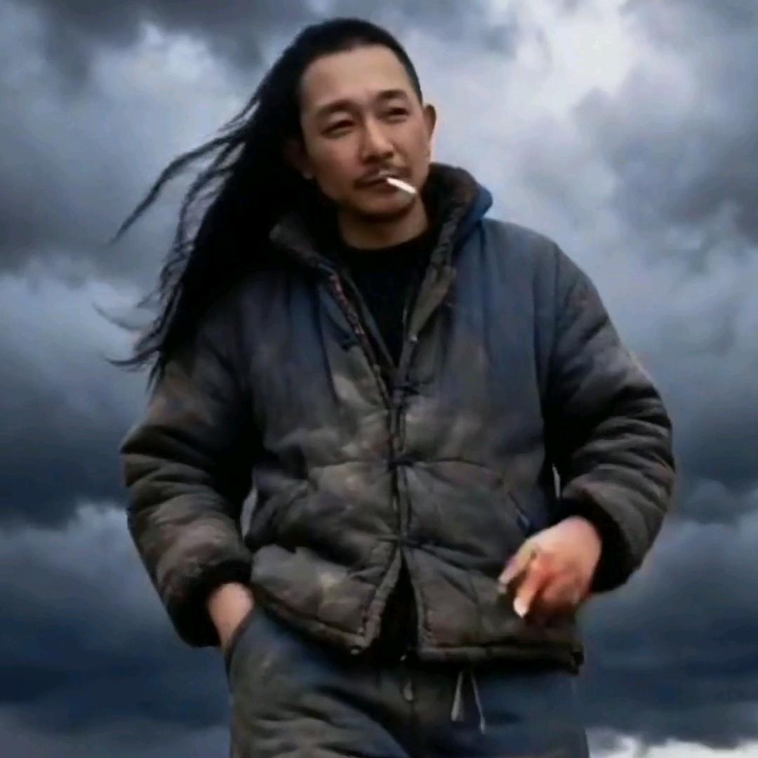 精明的鹏海