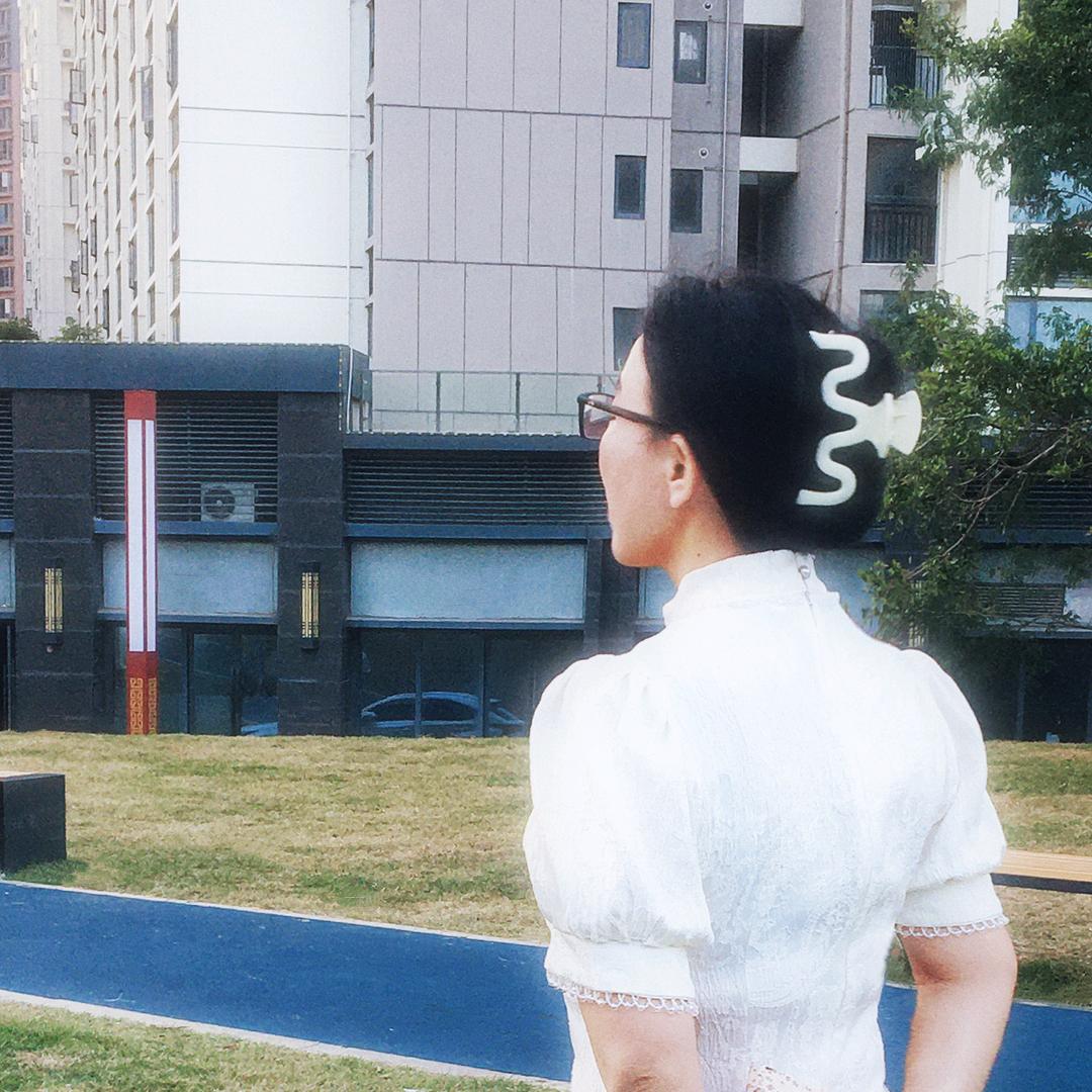 书山阅影