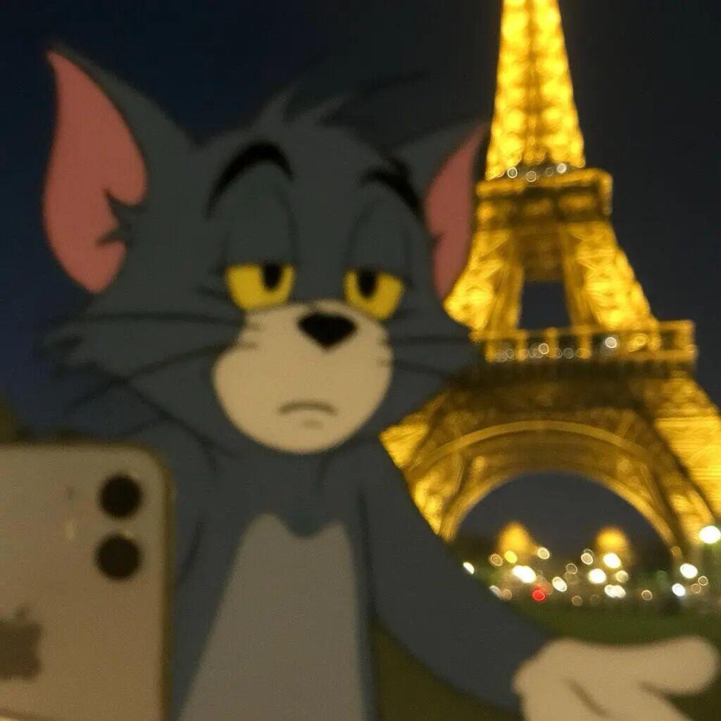 骑着八手奥拓上下班