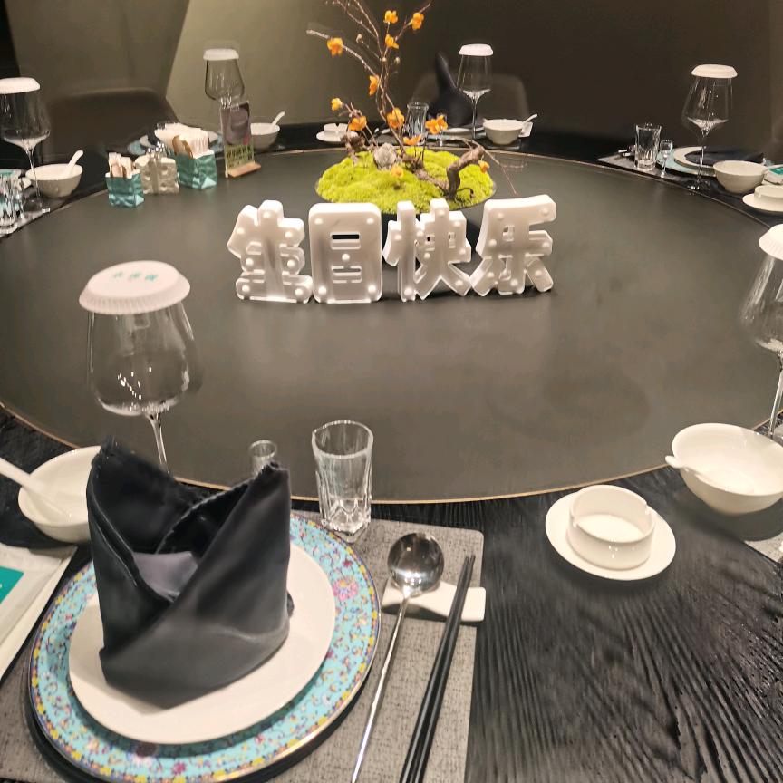 麻    辣小龙虾😄😄😄😄