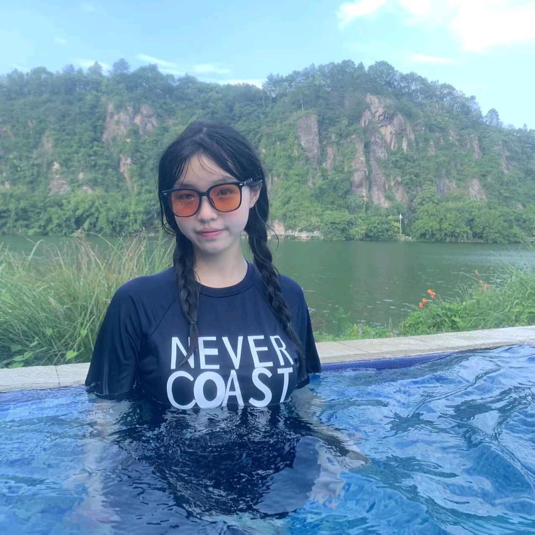 摸鱼繁忙，告辞！