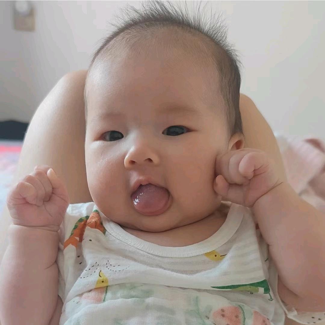 记忆里的女孩