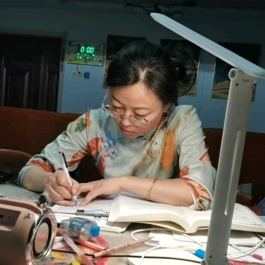 诚信教育  王老师