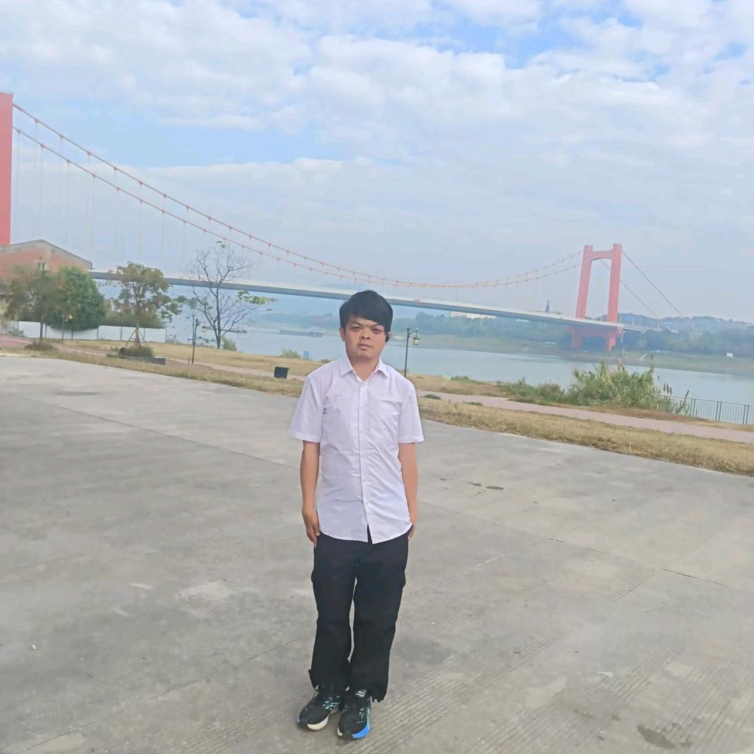 南宁市良庆区良庆大桥南公园凌老板😁