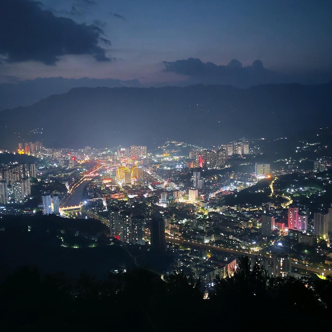 〖中二cv〗梓晗