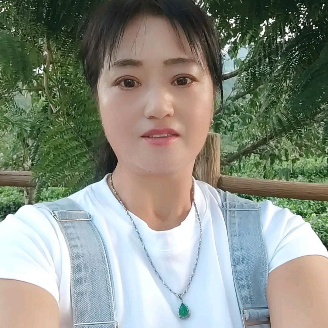 杨华