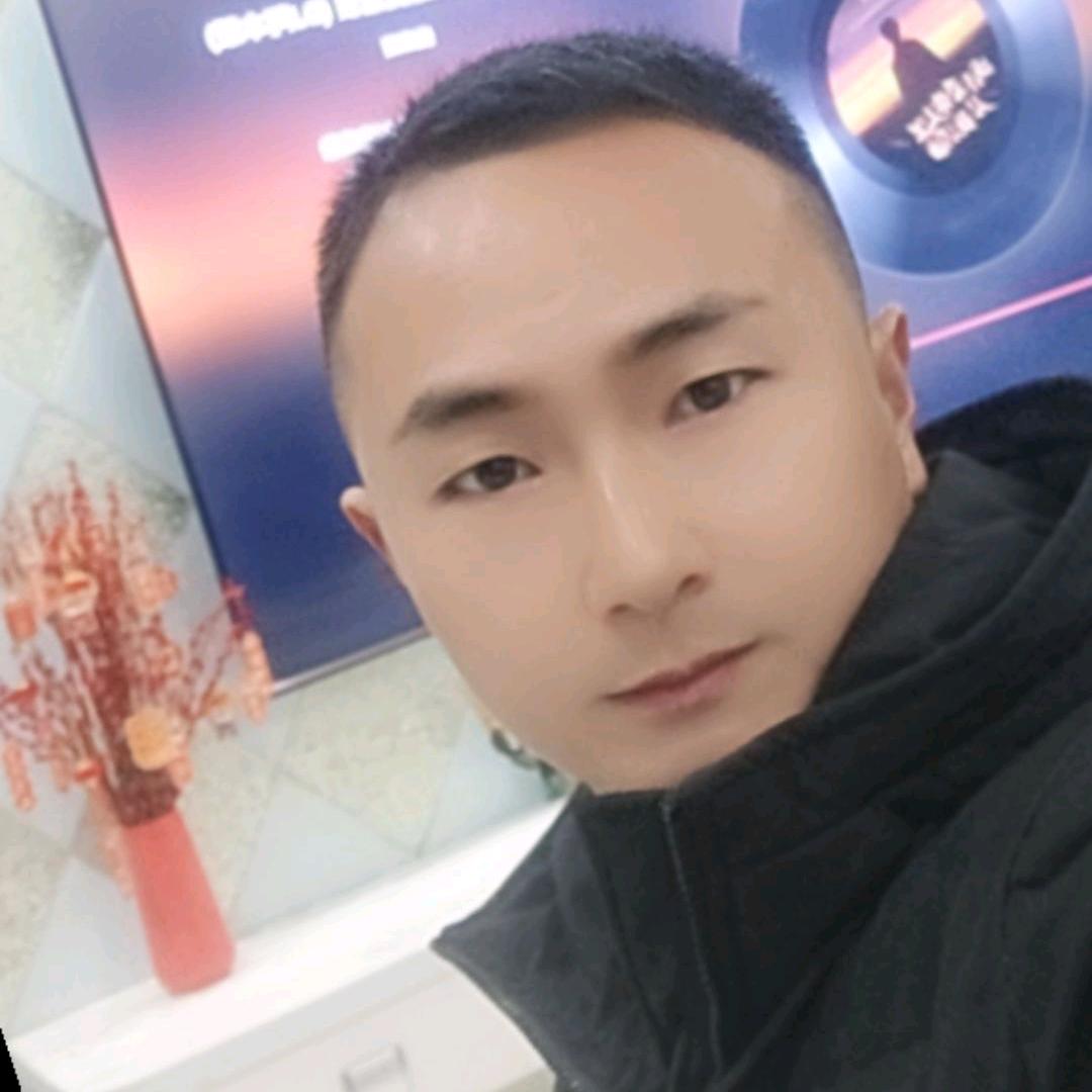 ㄟ🎈小亮哥