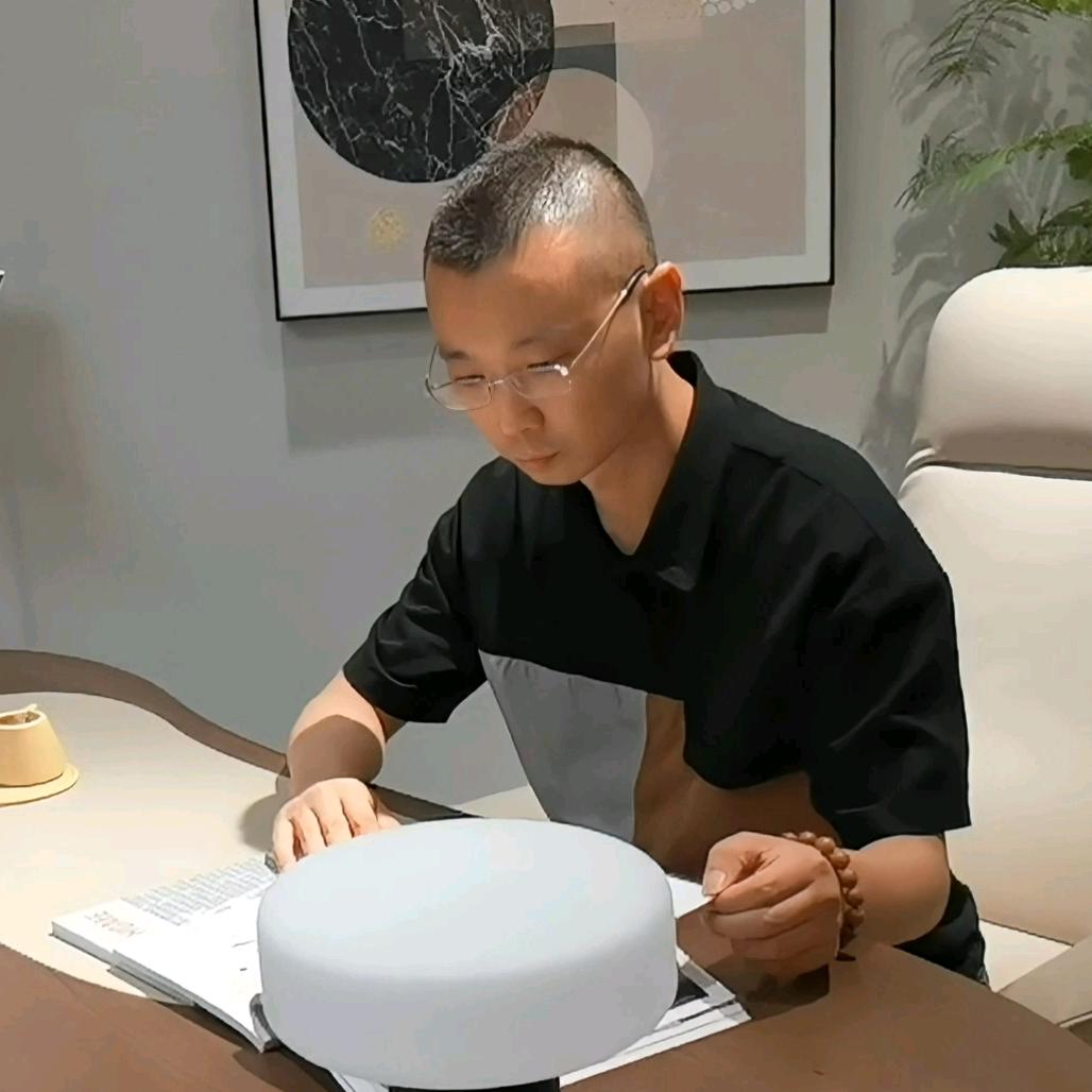 易学设计师海铭