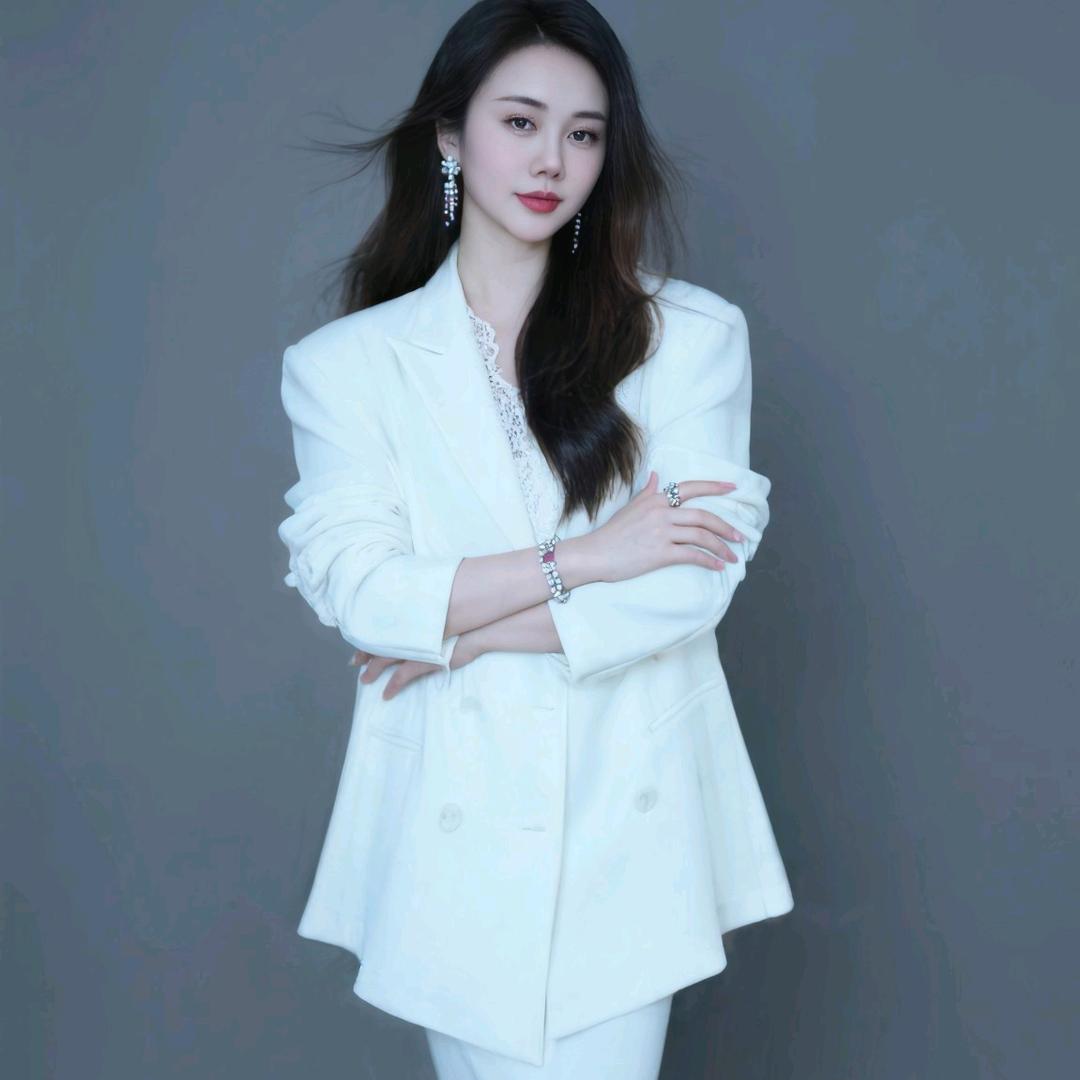 💕嘉鱼露露💕 （逆光归来）