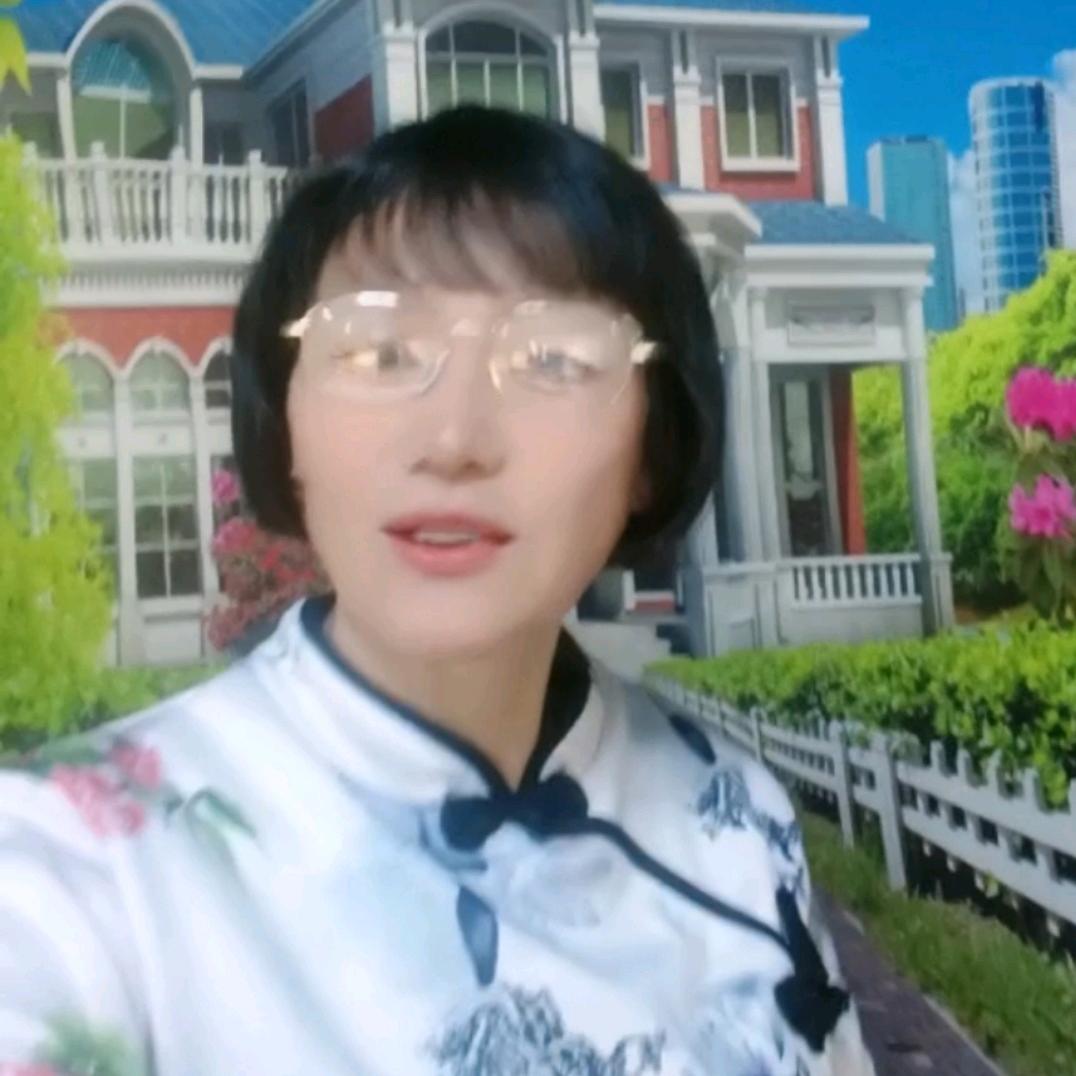 李姐（每天下午1点20直播🎤）