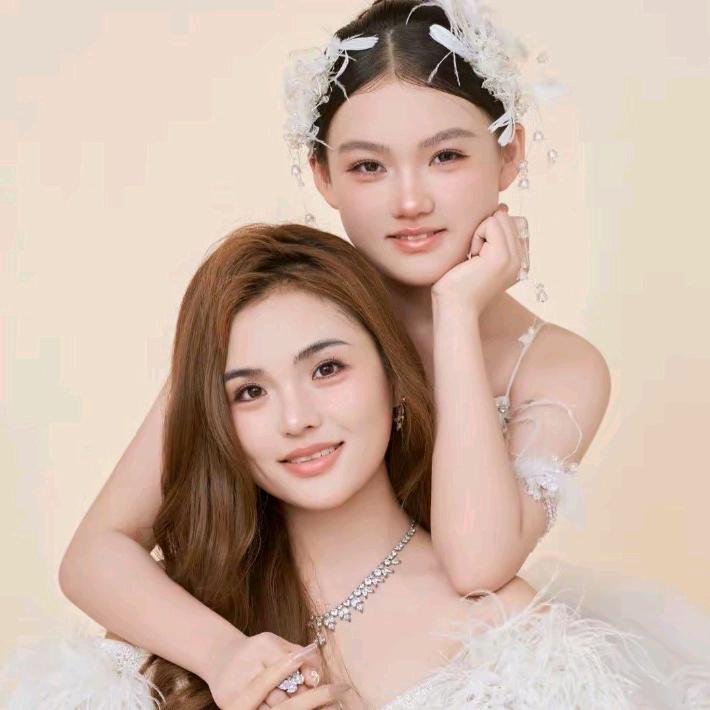 李俏俏（护肤分享）