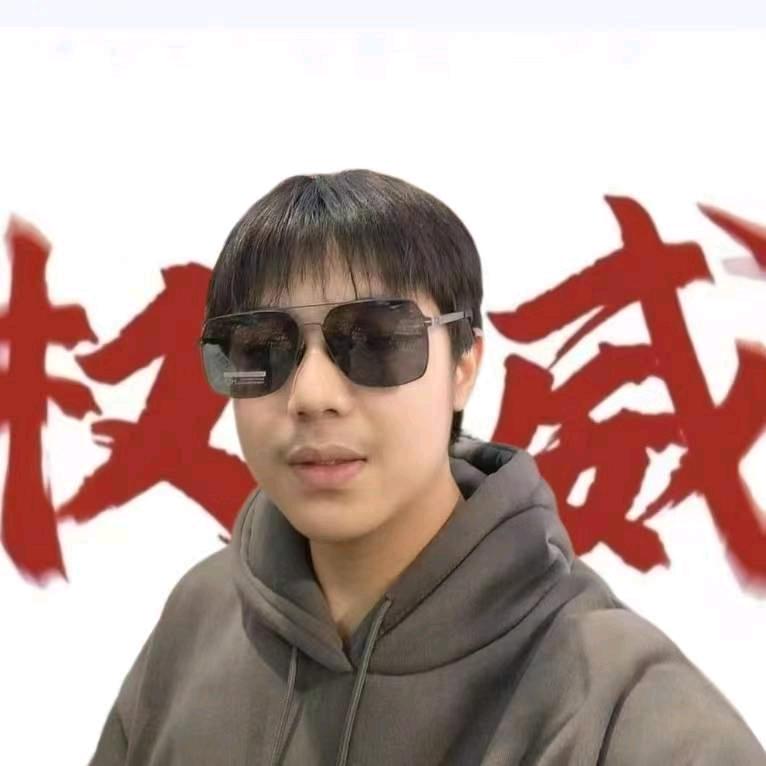 老K             2RWX
