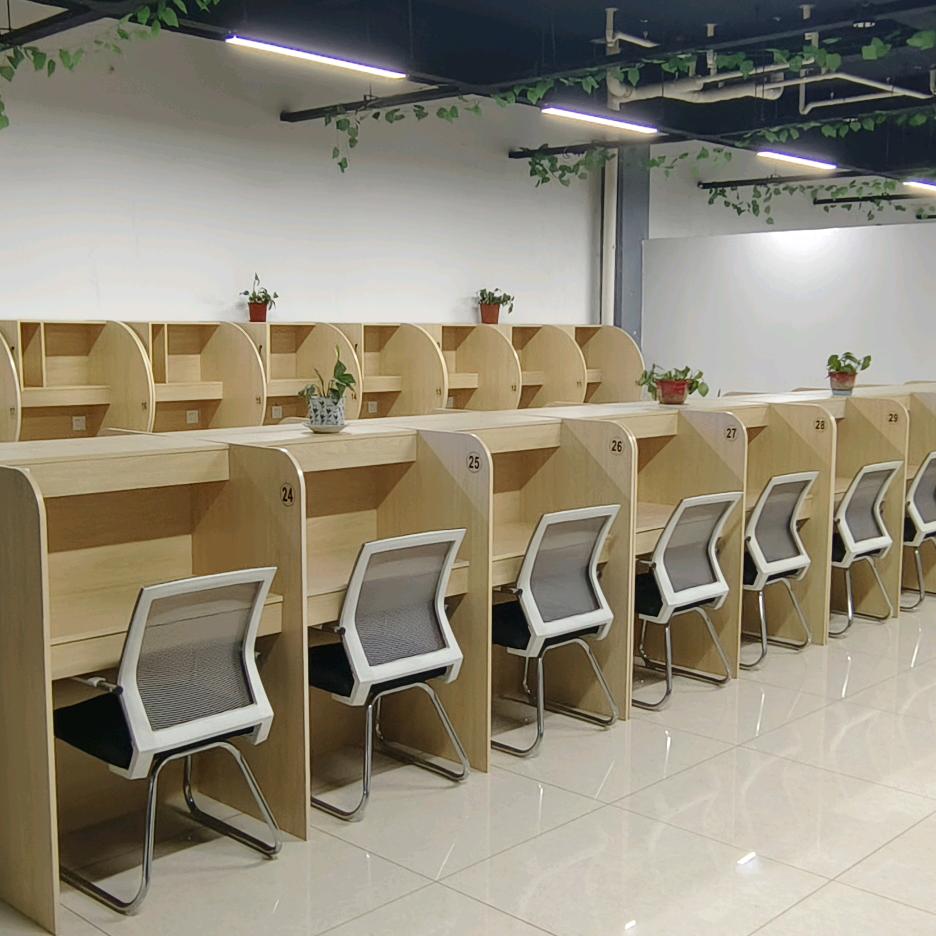 七里滩铁饭碗共享自习室