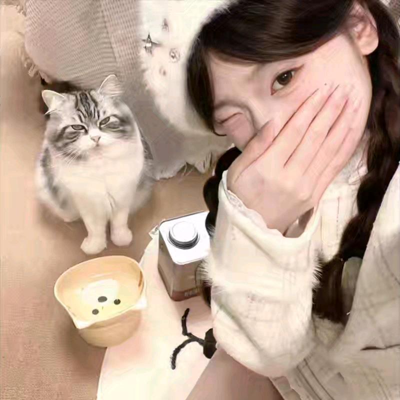 祁洛.