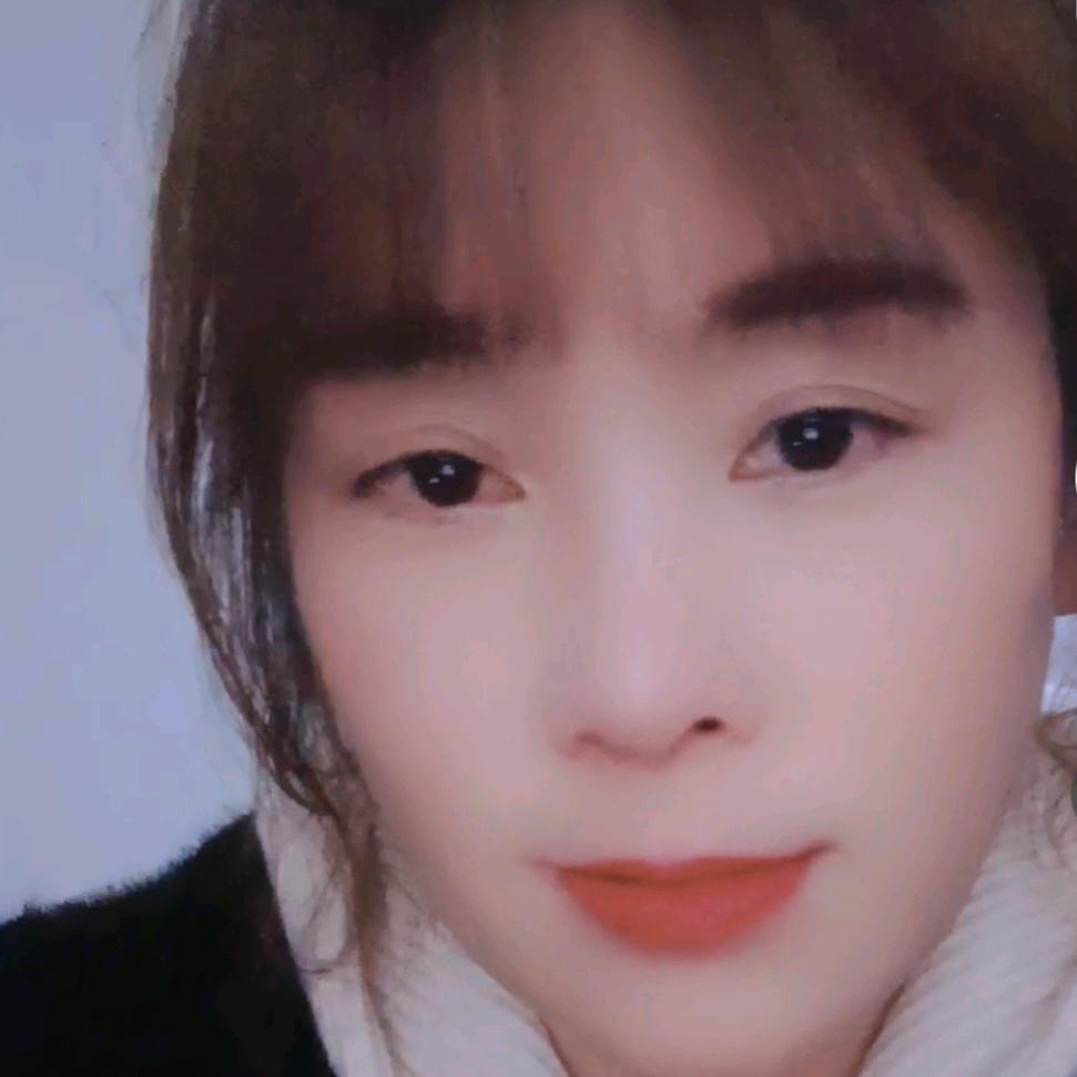 珍儿业余爱唱山歌