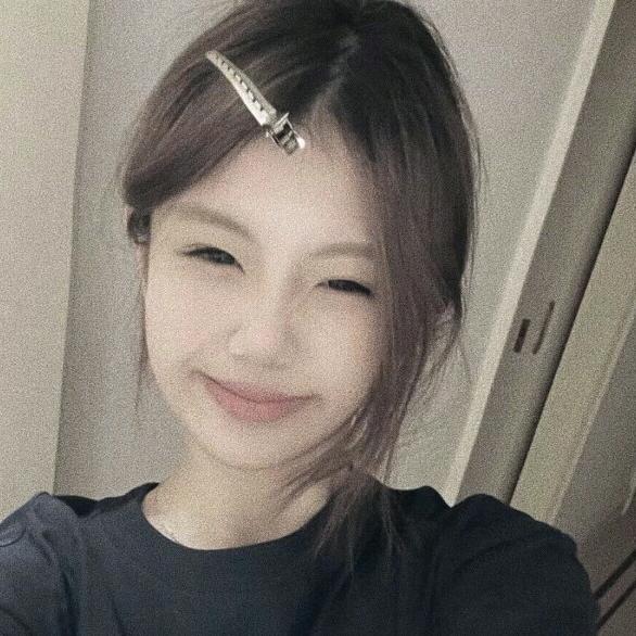 用户5426879455122