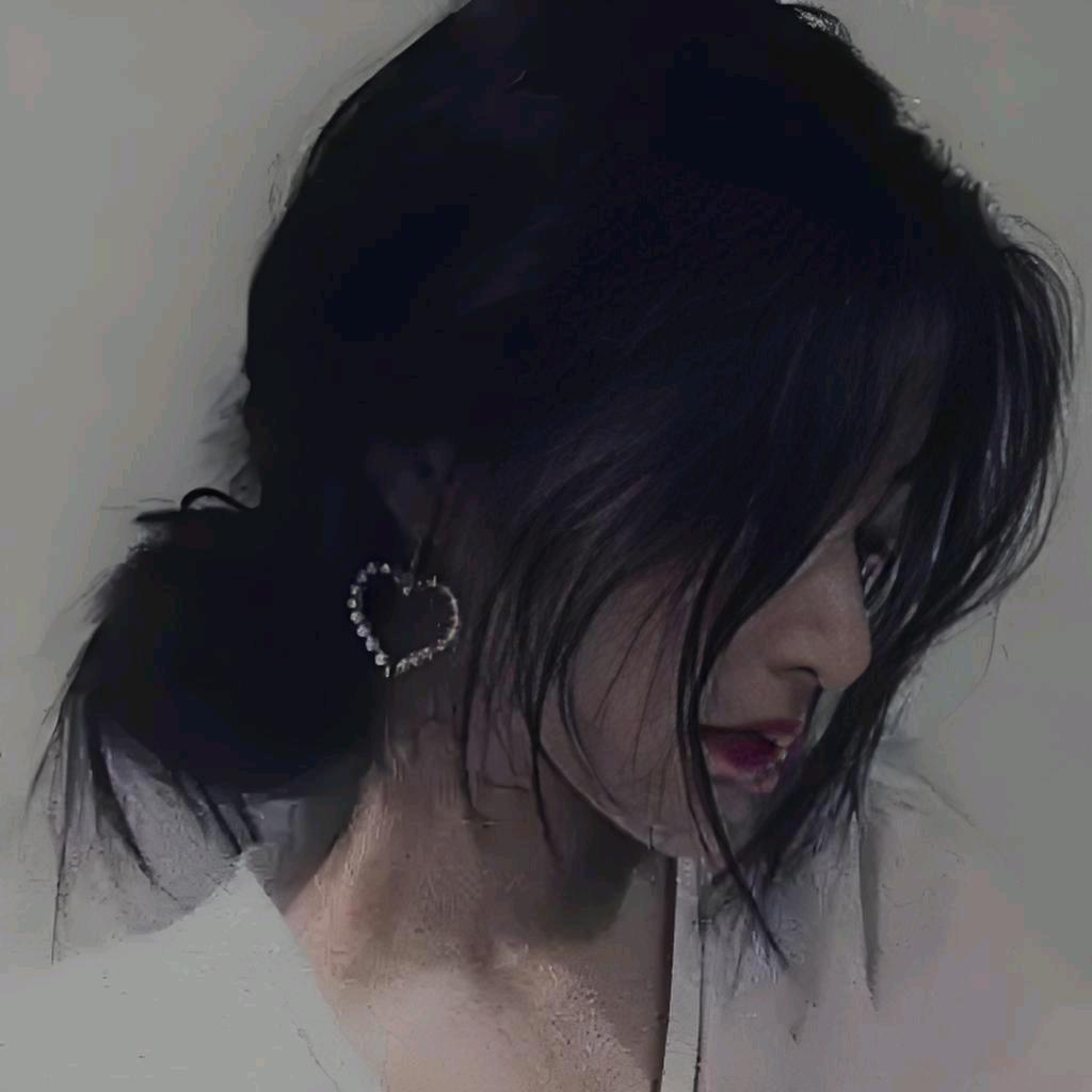 🔒٩(๛ ˘ ³˘)۶♥