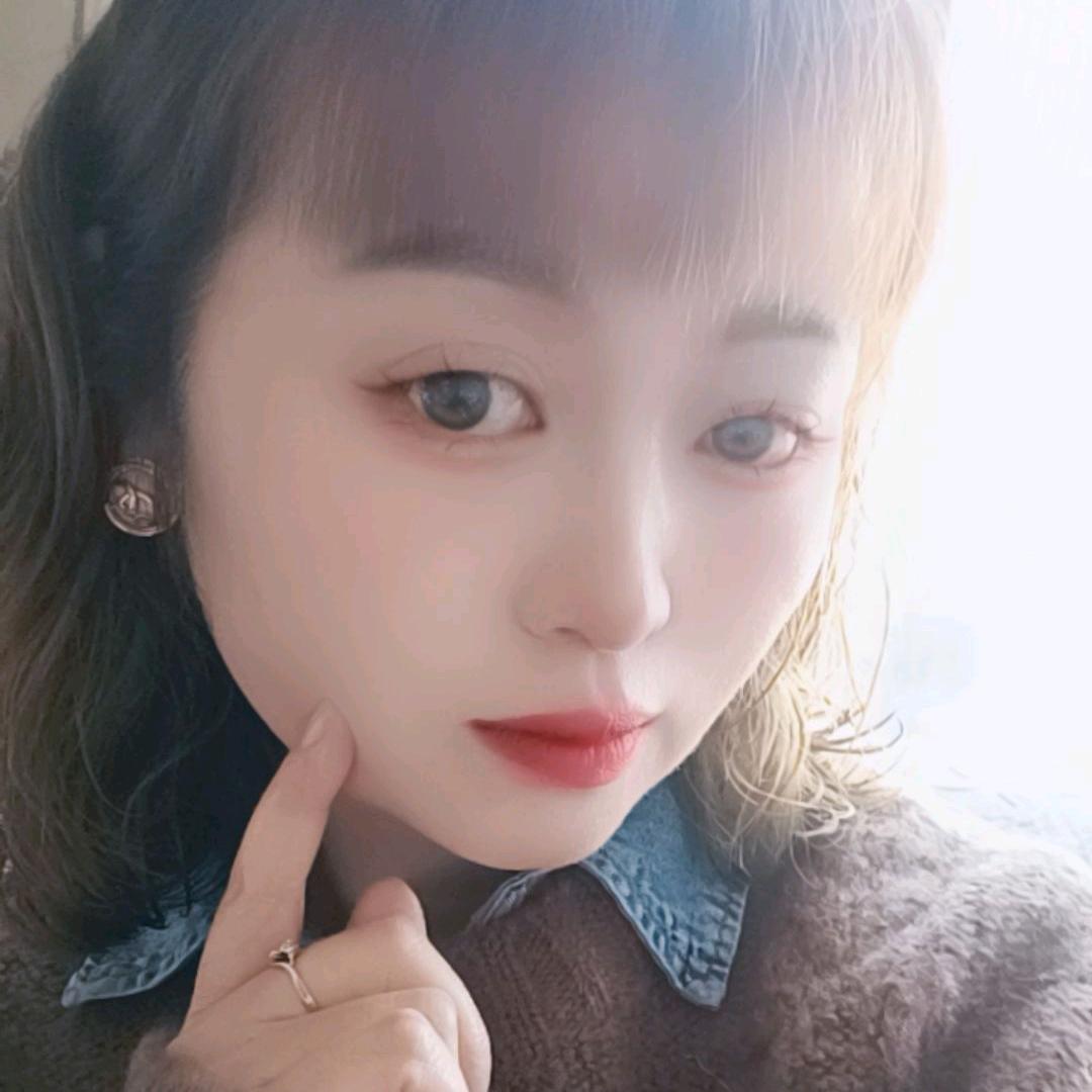 英英子