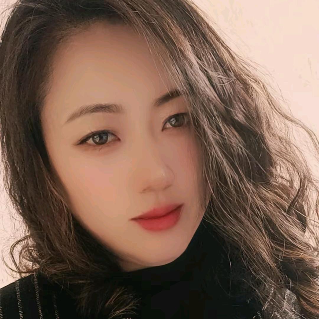 带刺的玫瑰🌹