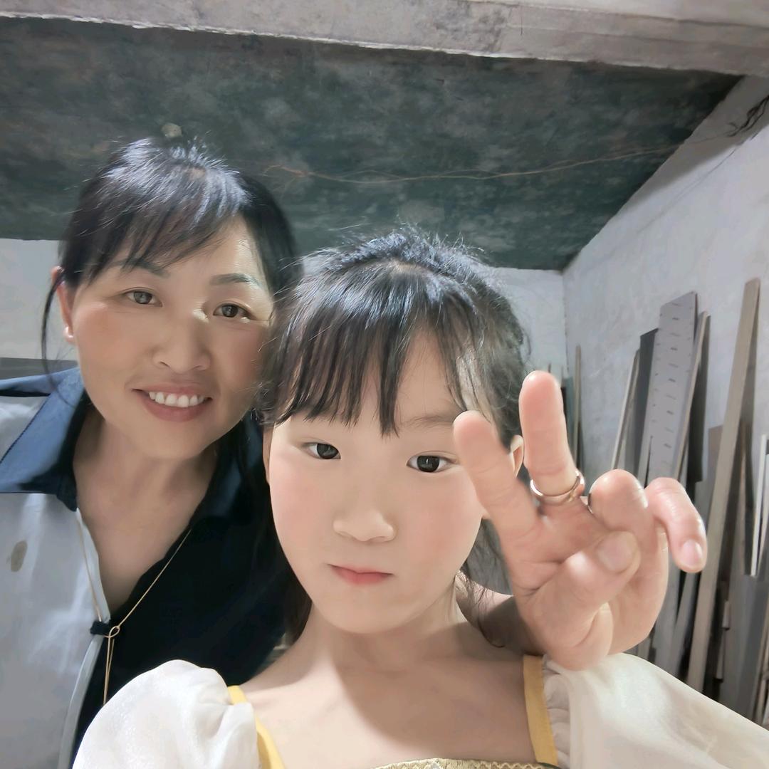 西安富泰家具