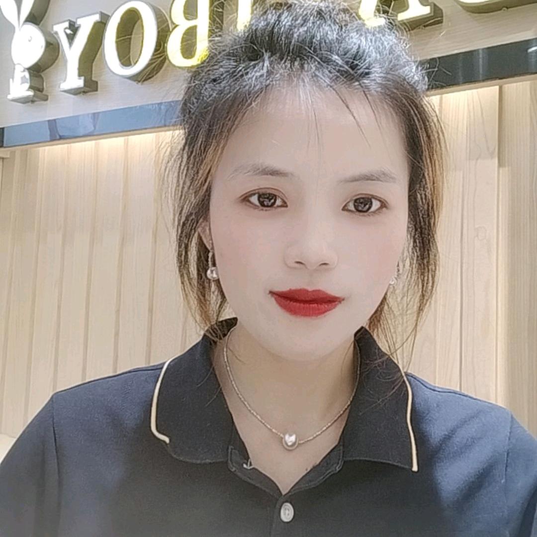BABIBOY罗山一店小芳