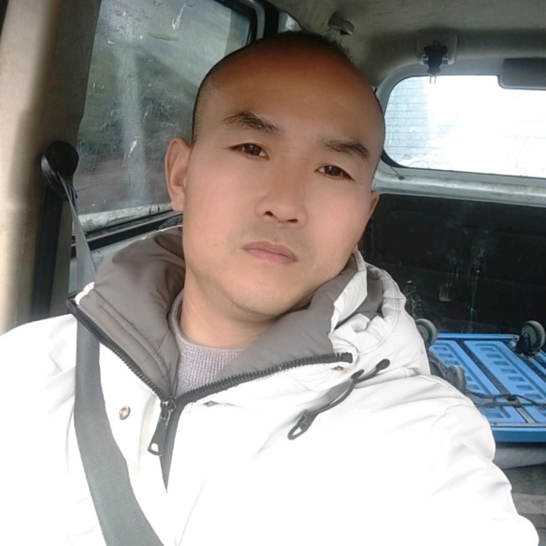 开着拉拉跑全国