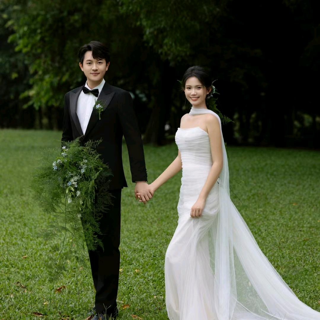 HR婚纱摄影