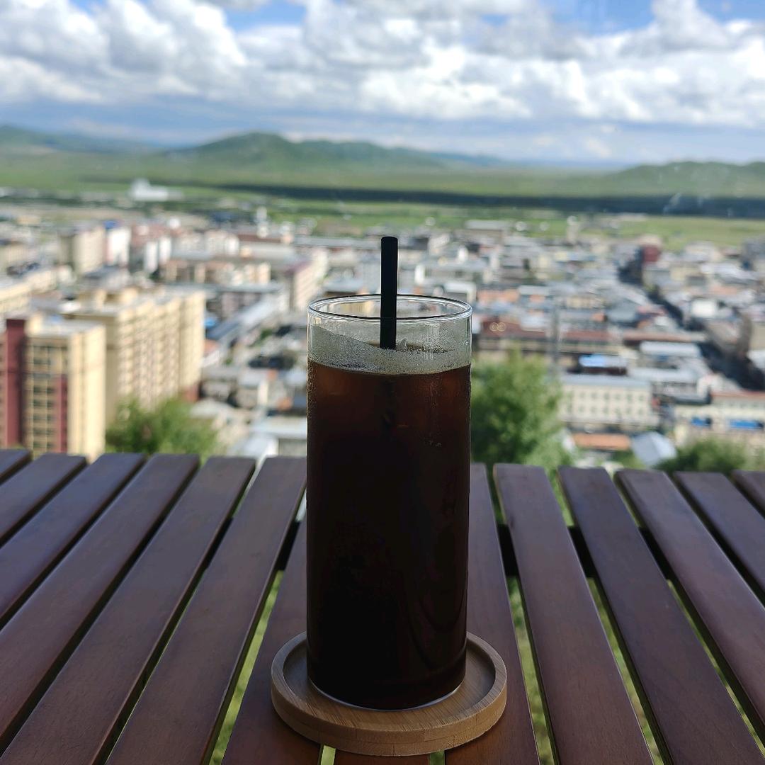 一杯冰美式
