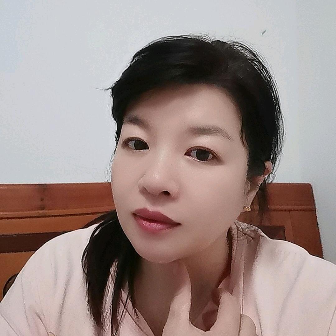 阳光下的向🌻日葵