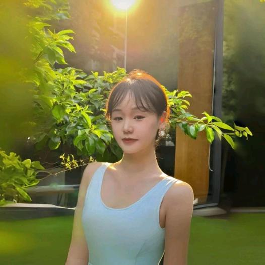 小熊不吃草莓🍓