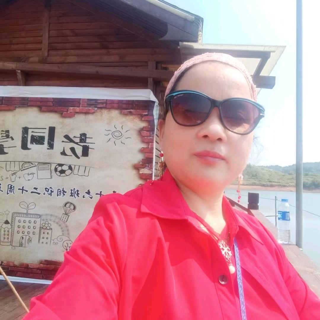 溪溪