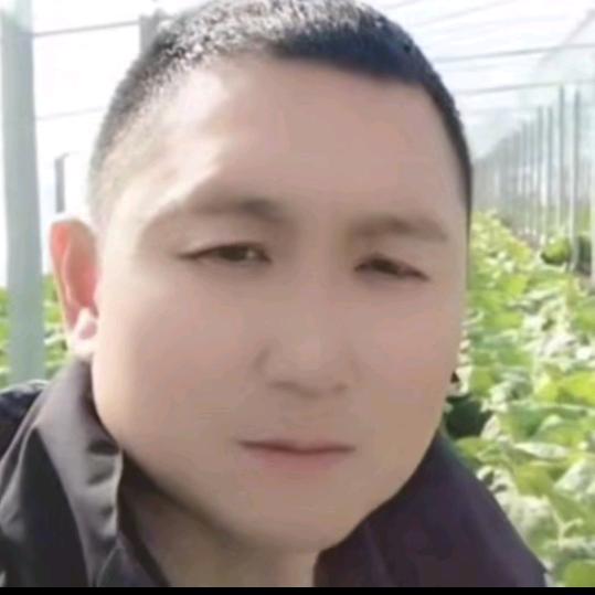 曾经的帅哥已老了