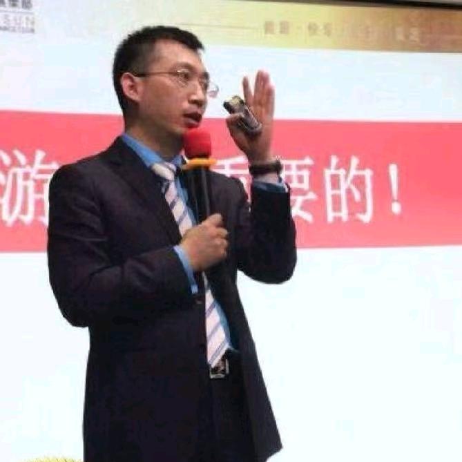 云团老陈